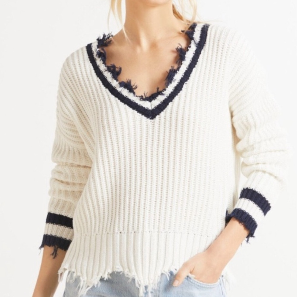 Z Supply Evereve Luna Varsity V Neck Sweater White Navy Medium Distressed
